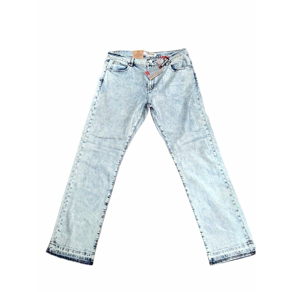 Armor Jeans Men's Blue Light Wash Straight Leg Regular Fit Denim Jeans 5-Pocket